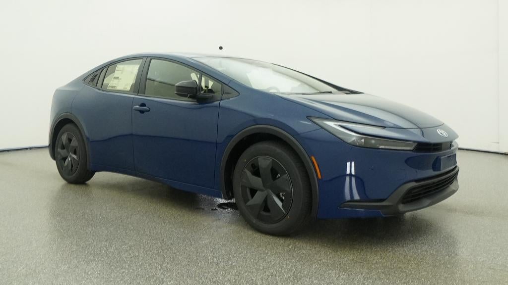 2027 Toyota Prius LE FWD
