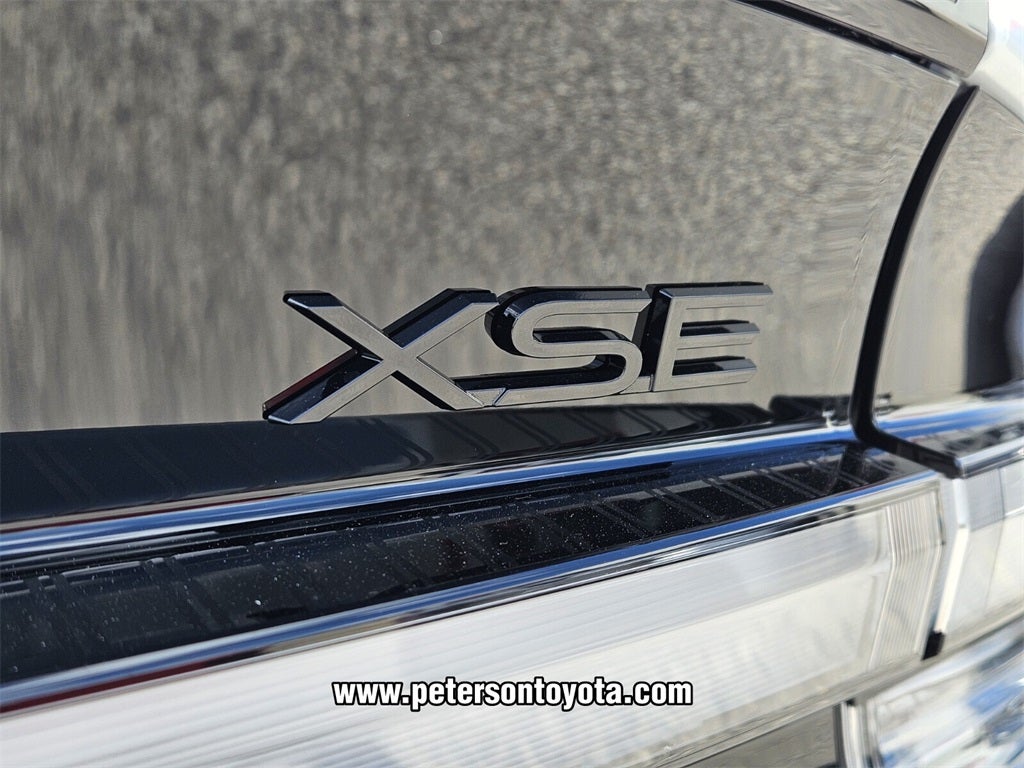 2025 Toyota Prius Plug-in Hybrid XSE Premium