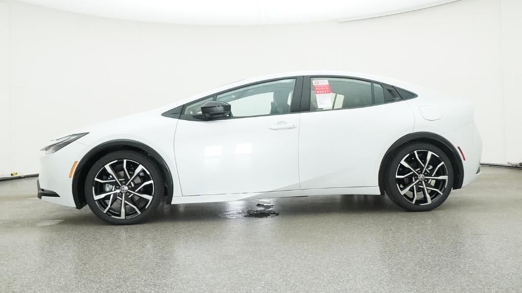 2025 Toyota Prius Plug-in Hybrid XSE Premium