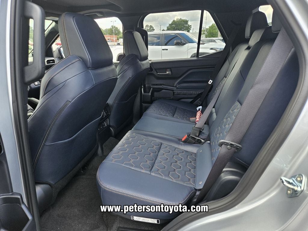2026 Toyota 4Runner i-FORCE MAX Hybrid Platinum