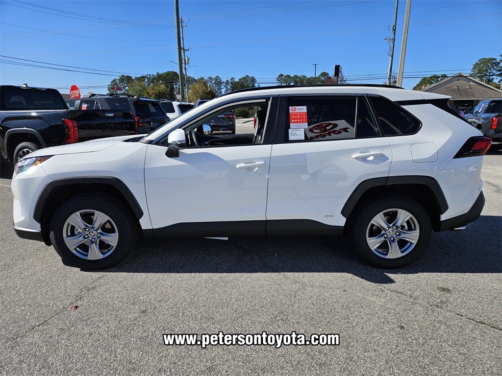 2025 Toyota RAV4 Hybrid Hybrid XLE