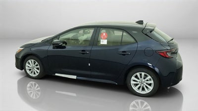 2027 Toyota Corolla Hatchback SE FWD