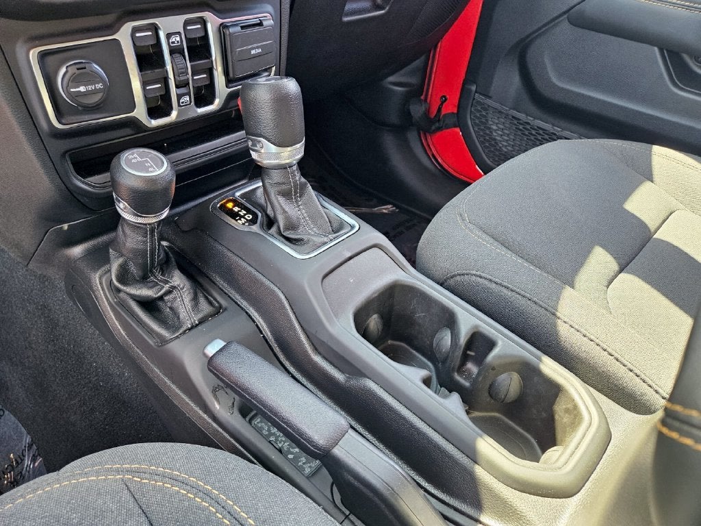 2024 Jeep Wrangler Sahara 4WD