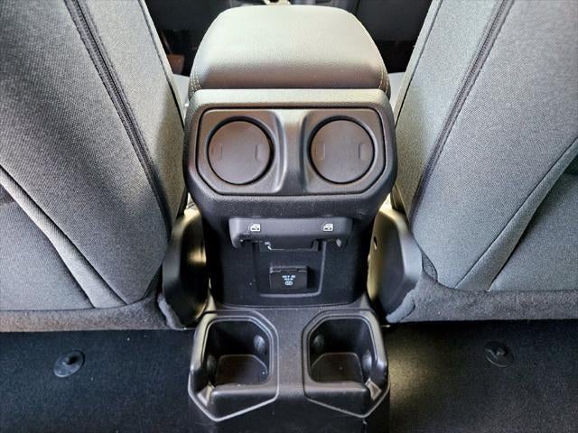 2024 Jeep Wrangler Sahara 4WD