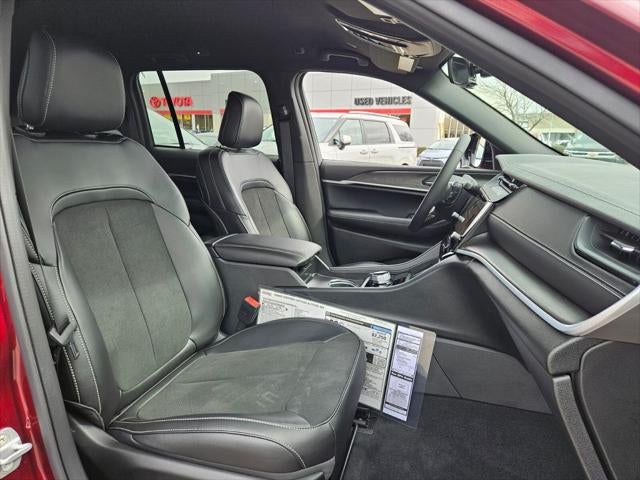 2026 Jeep Grand Cherokee Laredo