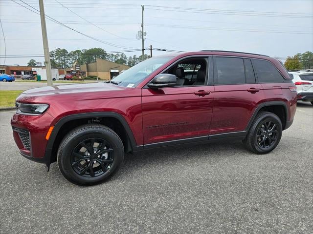 2026 Jeep Grand Cherokee Laredo