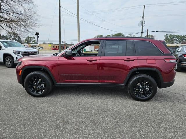 2026 Jeep Grand Cherokee Laredo