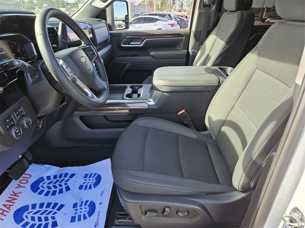 2025 Chevrolet Silverado 3500HD LT