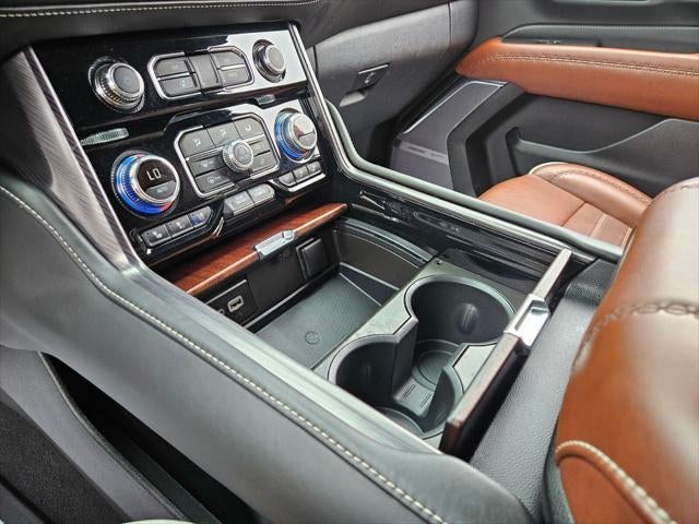 2024 GMC Yukon XL Denali Ultimate