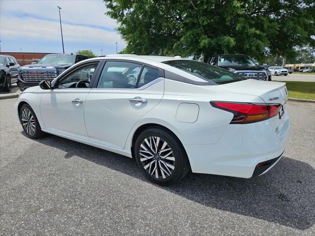 2025 Nissan Altima SV - Photo 36