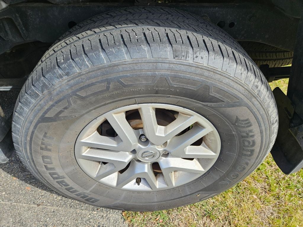 2019 Nissan Frontier SV