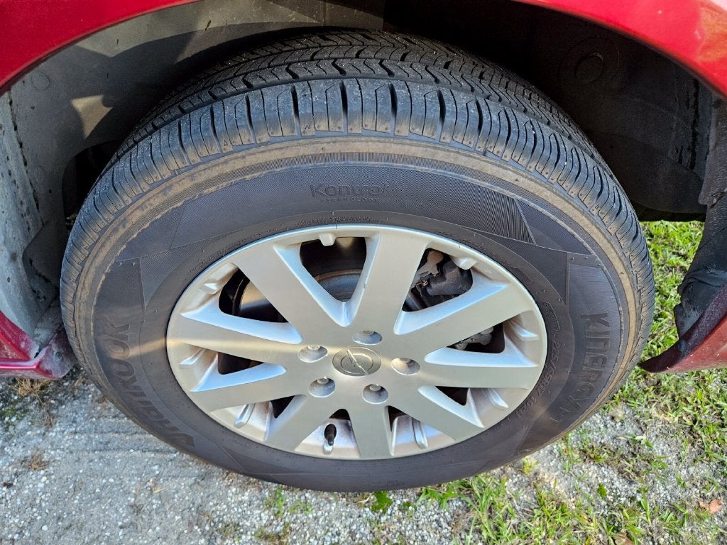 2016 Chrysler Town & Country Touring FWD