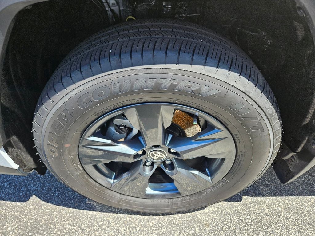 2026 Toyota RAV4 LE