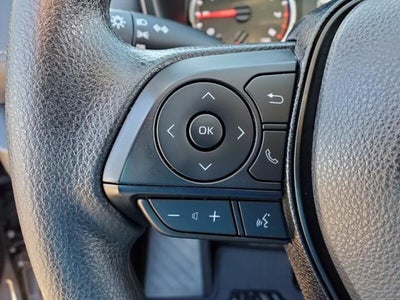 2020 Toyota RAV4 LE FWD