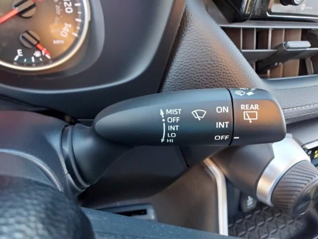 2020 Toyota RAV4 LE FWD
