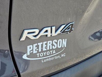 2022 Toyota RAV4 LE