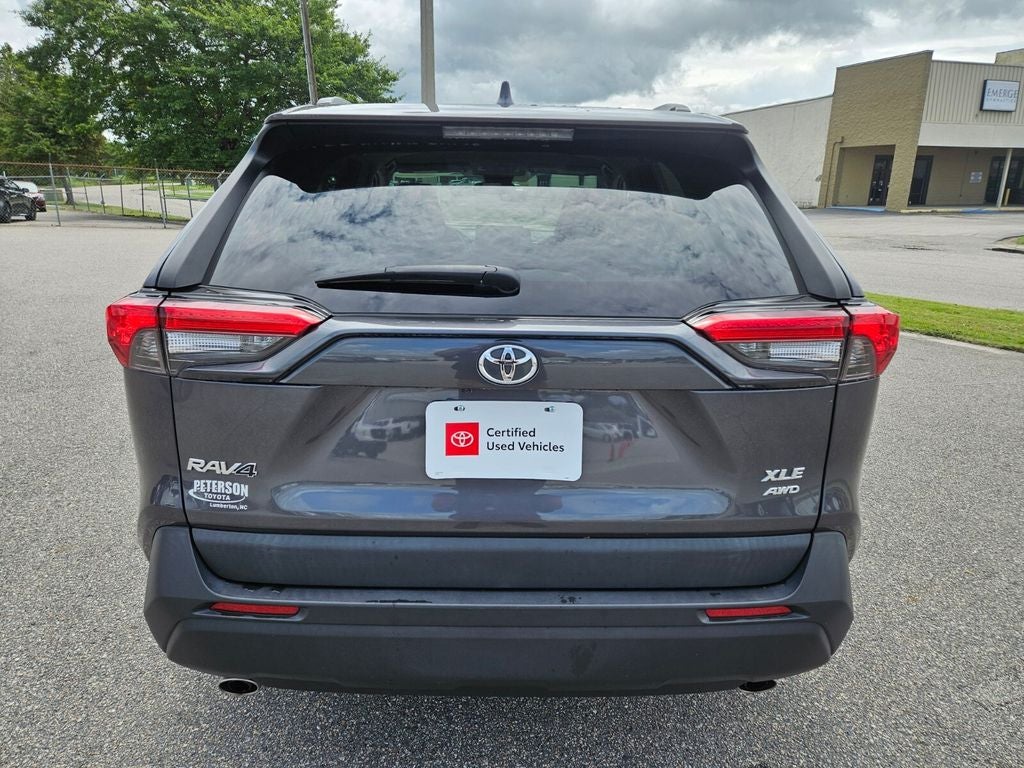 2022 Toyota RAV4 XLE
