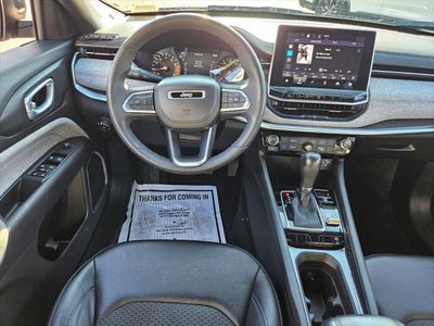 2023 Jeep Compass Latitude 4WD