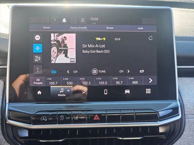 2023 Jeep Compass Latitude 4WD