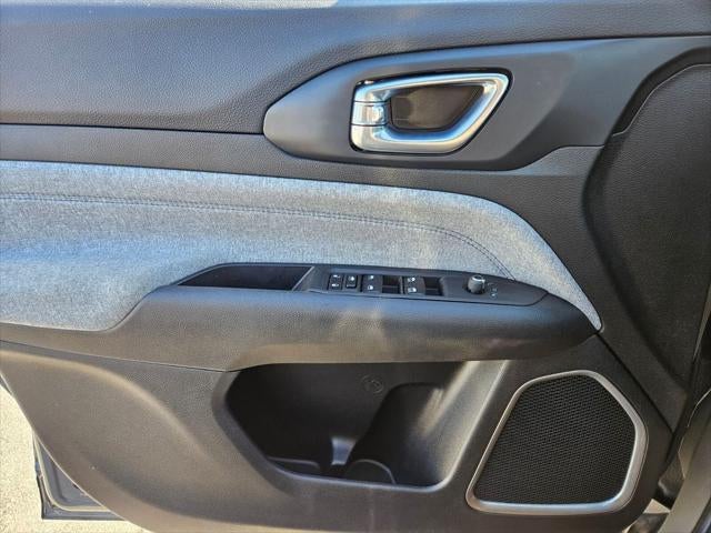 2023 Jeep Compass Latitude 4WD