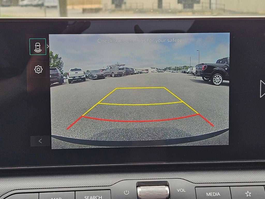 2025 Kia K4 LXS - Photo 23