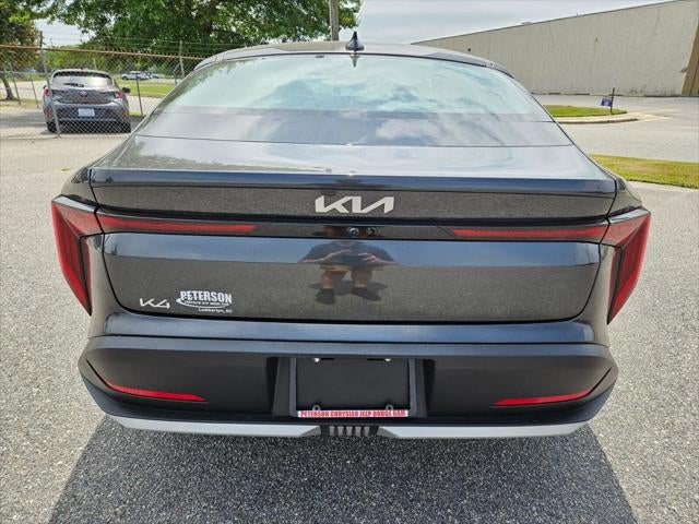 2025 Kia K4 LXS - Photo 37