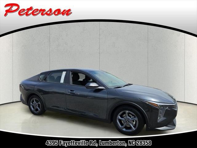 2025 Kia K4 LXS - Photo 32