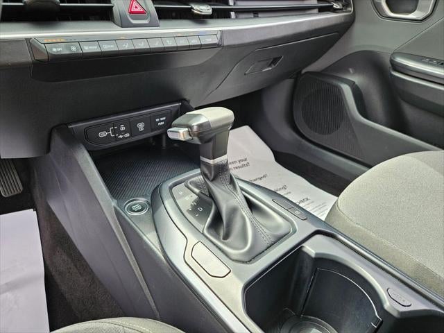2025 Kia K4 LXS - Photo 56