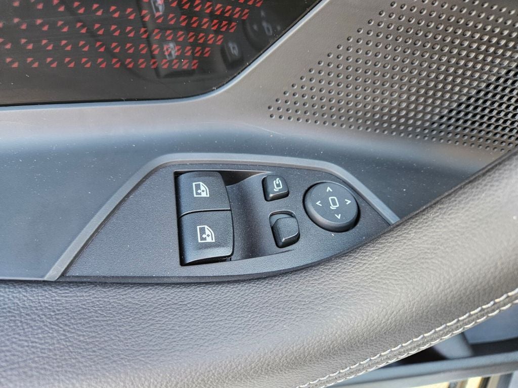 2024 BMW 2 Series 230i