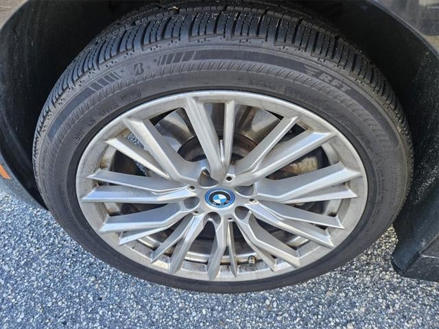 2024 BMW 3 Series 330e iPerformance