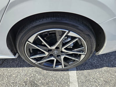 2025 Nissan Sentra SR premium