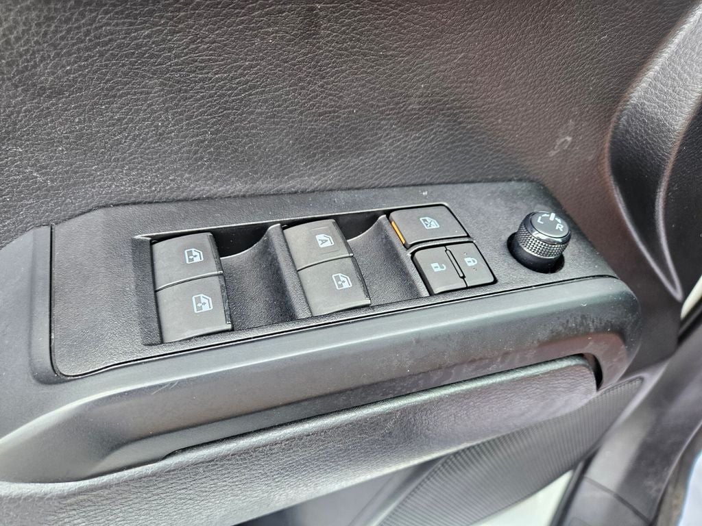 2022 Toyota Tacoma SR V6
