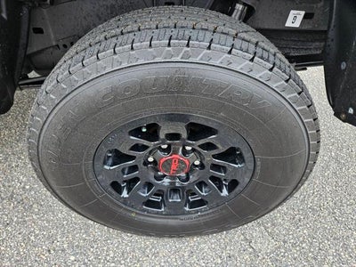 2022 Toyota Tacoma SR V6