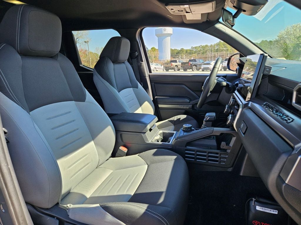 2025 Toyota Tacoma Hybrid TRD Off Road