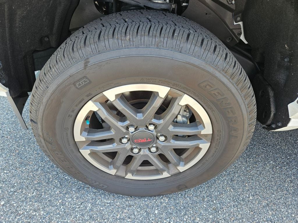 2025 Toyota Tacoma Hybrid TRD Sport
