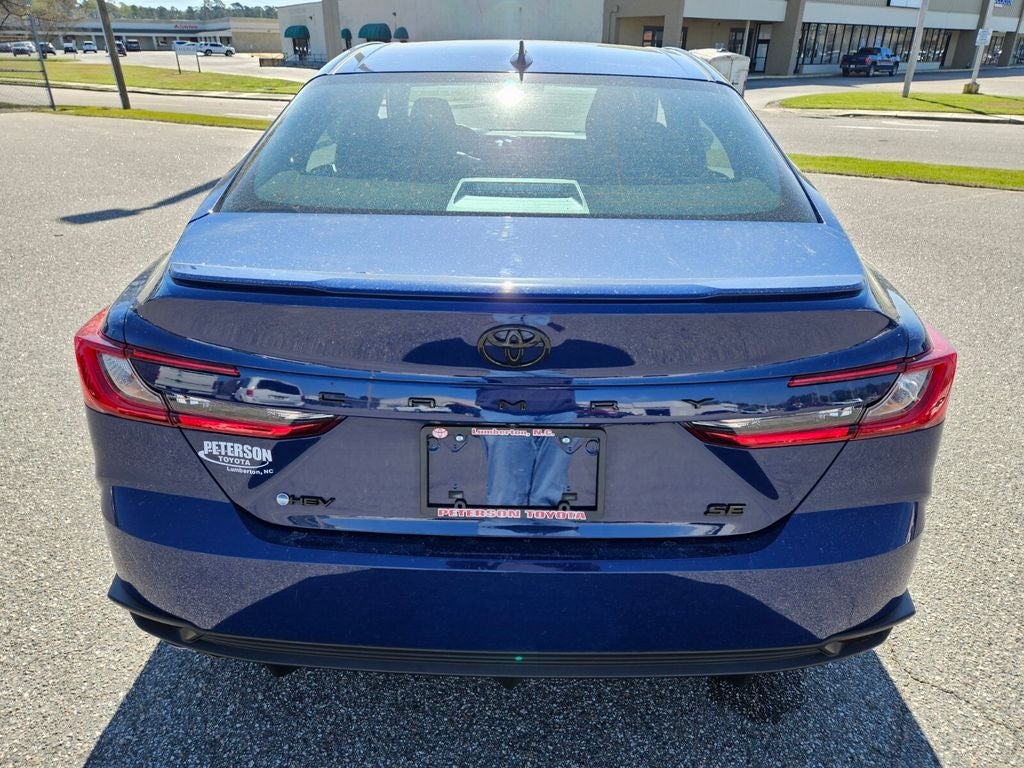 2025 Toyota Camry SE