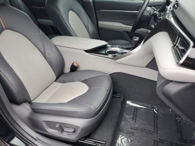 2020 Toyota Camry XLE