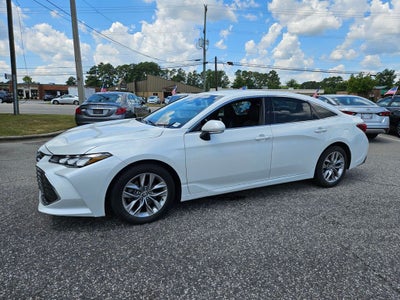 2022 Toyota Avalon XLE
