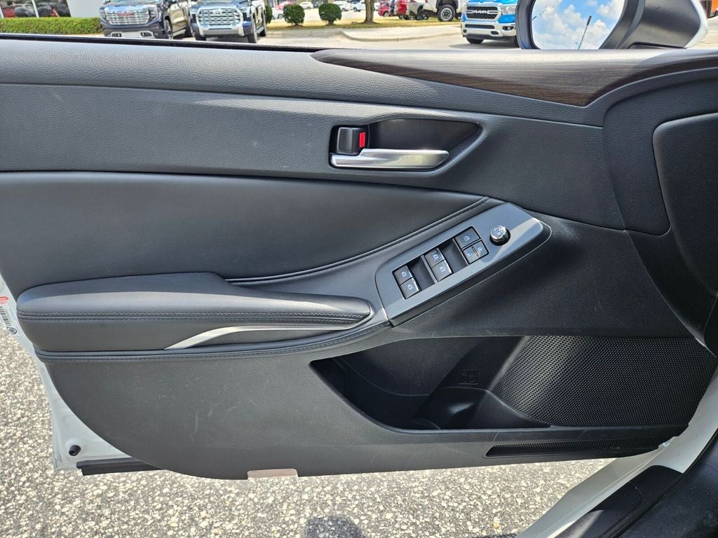 2022 Toyota Avalon XLE