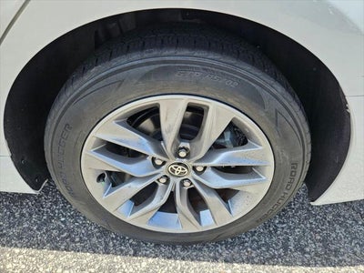 2022 Toyota Avalon XLE