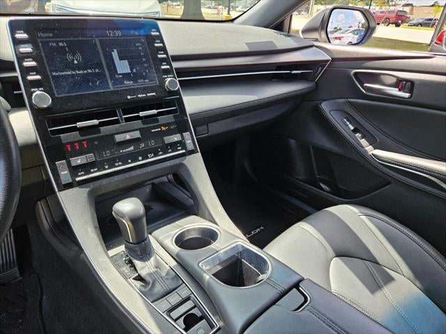 2022 Toyota Avalon XLE
