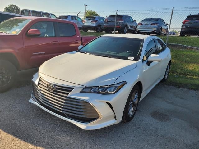 2022 Toyota Avalon XLE