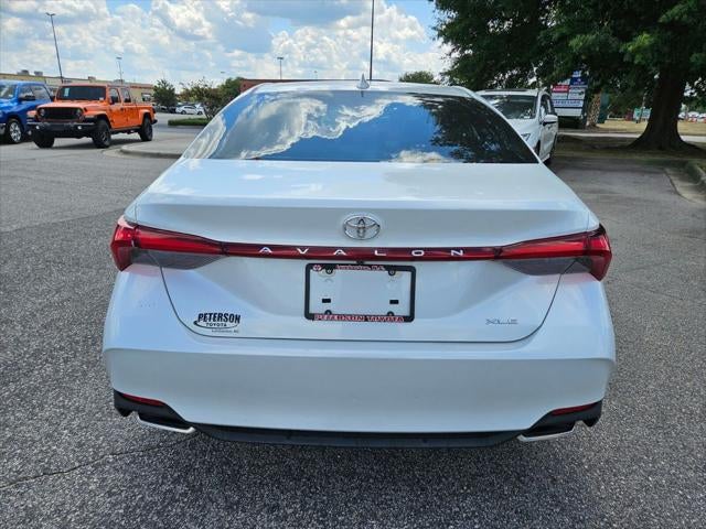 2022 Toyota Avalon XLE
