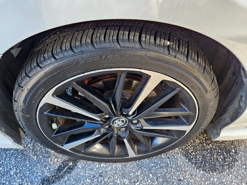 2020 Toyota Camry XSE FWD