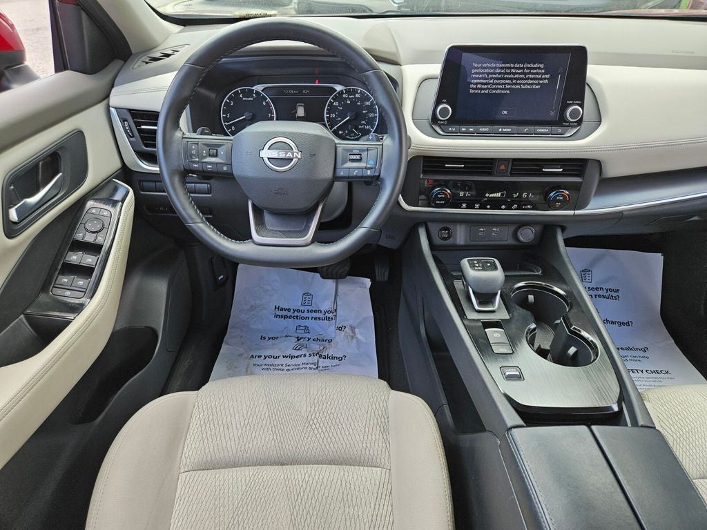 2025 Nissan Rogue SV