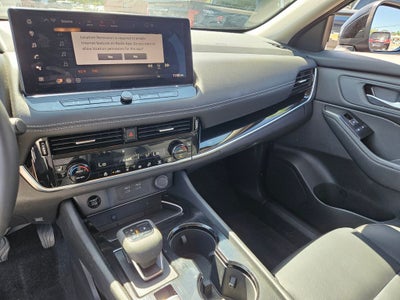 2026 Nissan Rogue SL