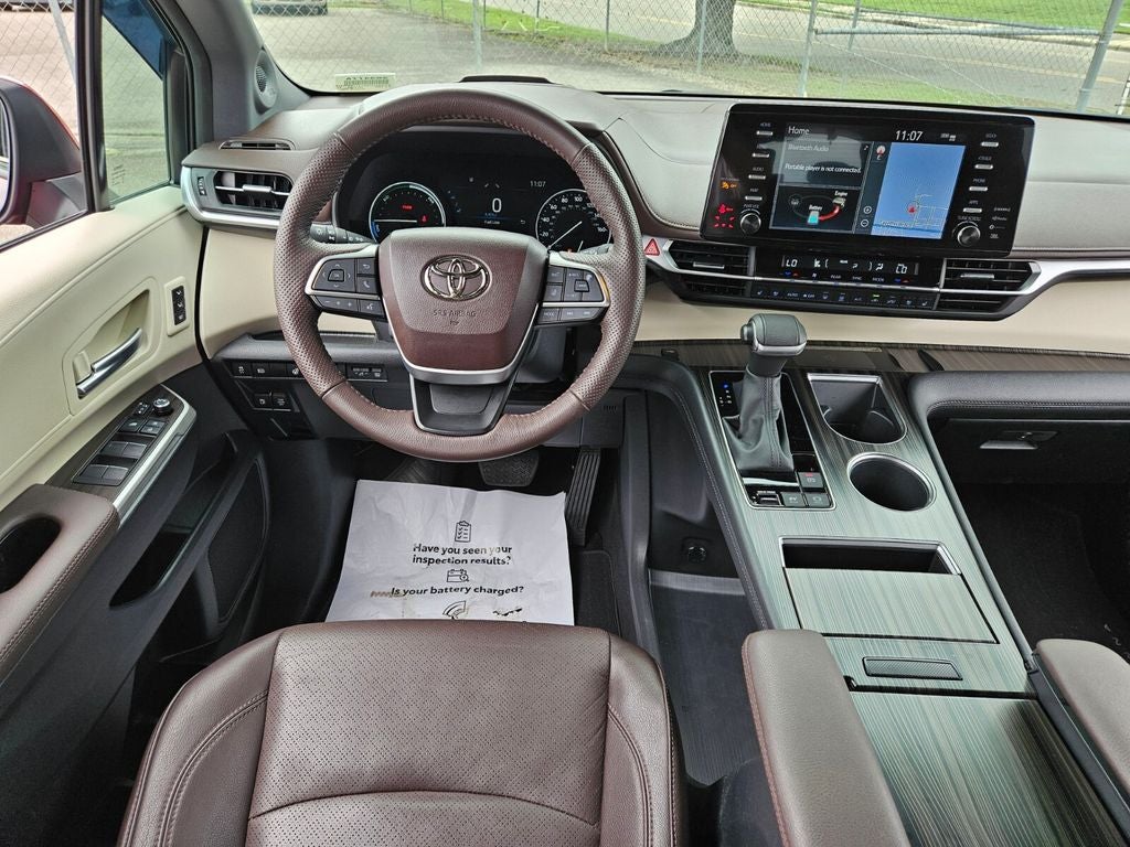 2023 Toyota Sienna Platinum 7 Passenger