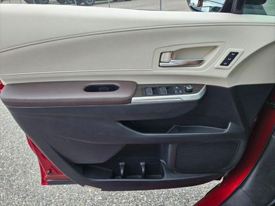 2023 Toyota Sienna Platinum 7 Passenger