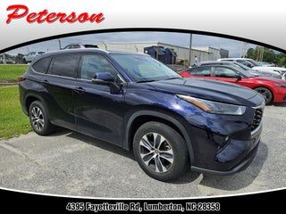 2022 Toyota Highlander Hybrid XLE
