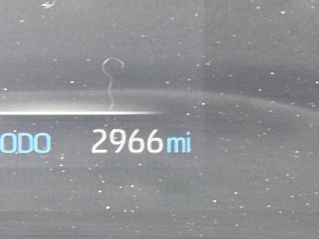 2024 Toyota Sienna XLE 8 Passenger